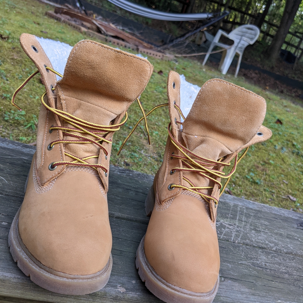 Timberland Tan Lace Up Boots for Women